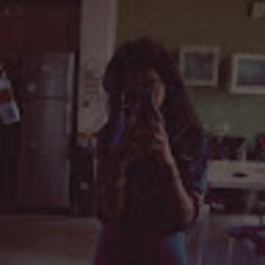 Meet your Posher, Rhea